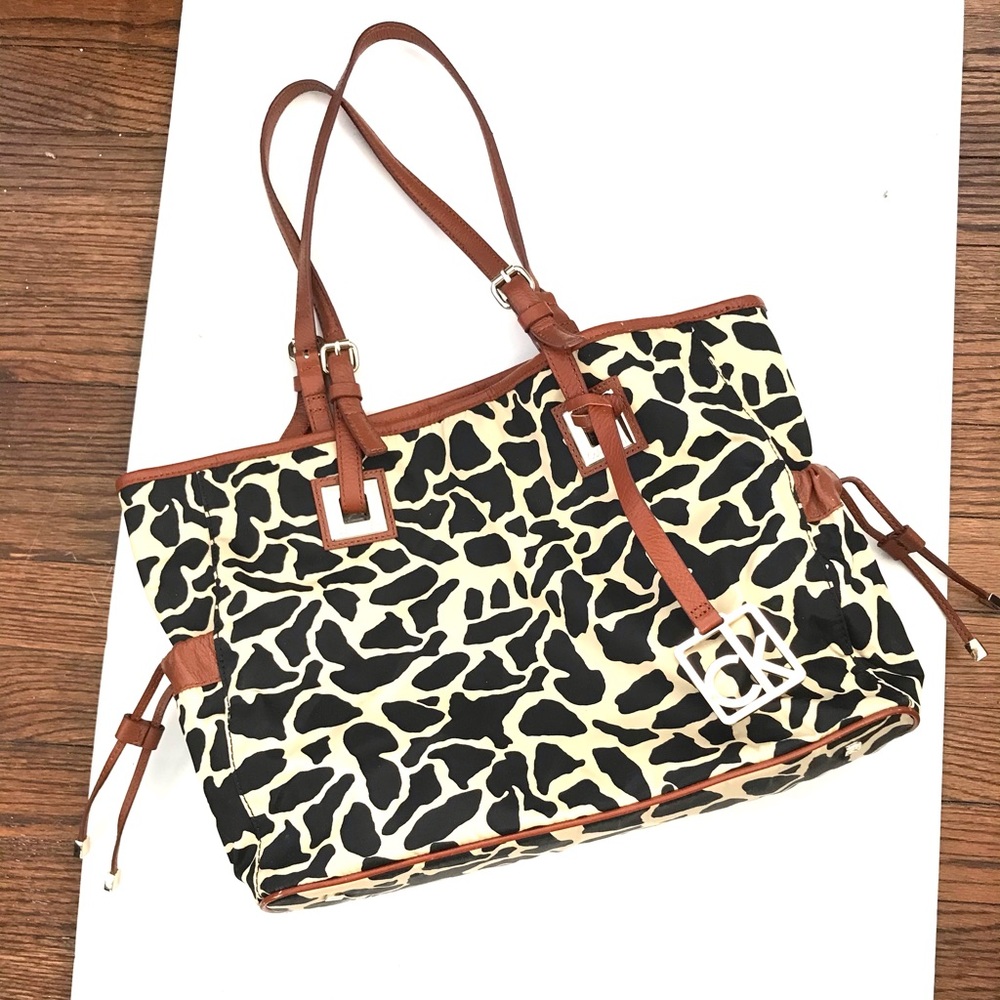 CALVIN KLEIN ANIMAL PRINT TOTE